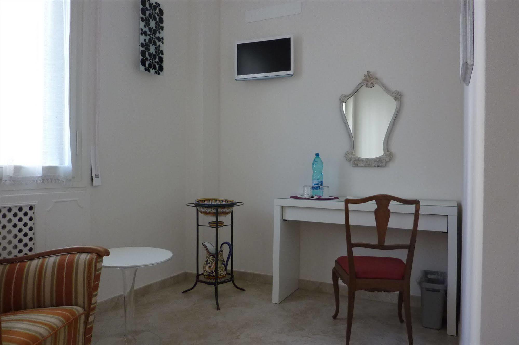 Sweet Home Cosseria Firenze Bagian luar foto
