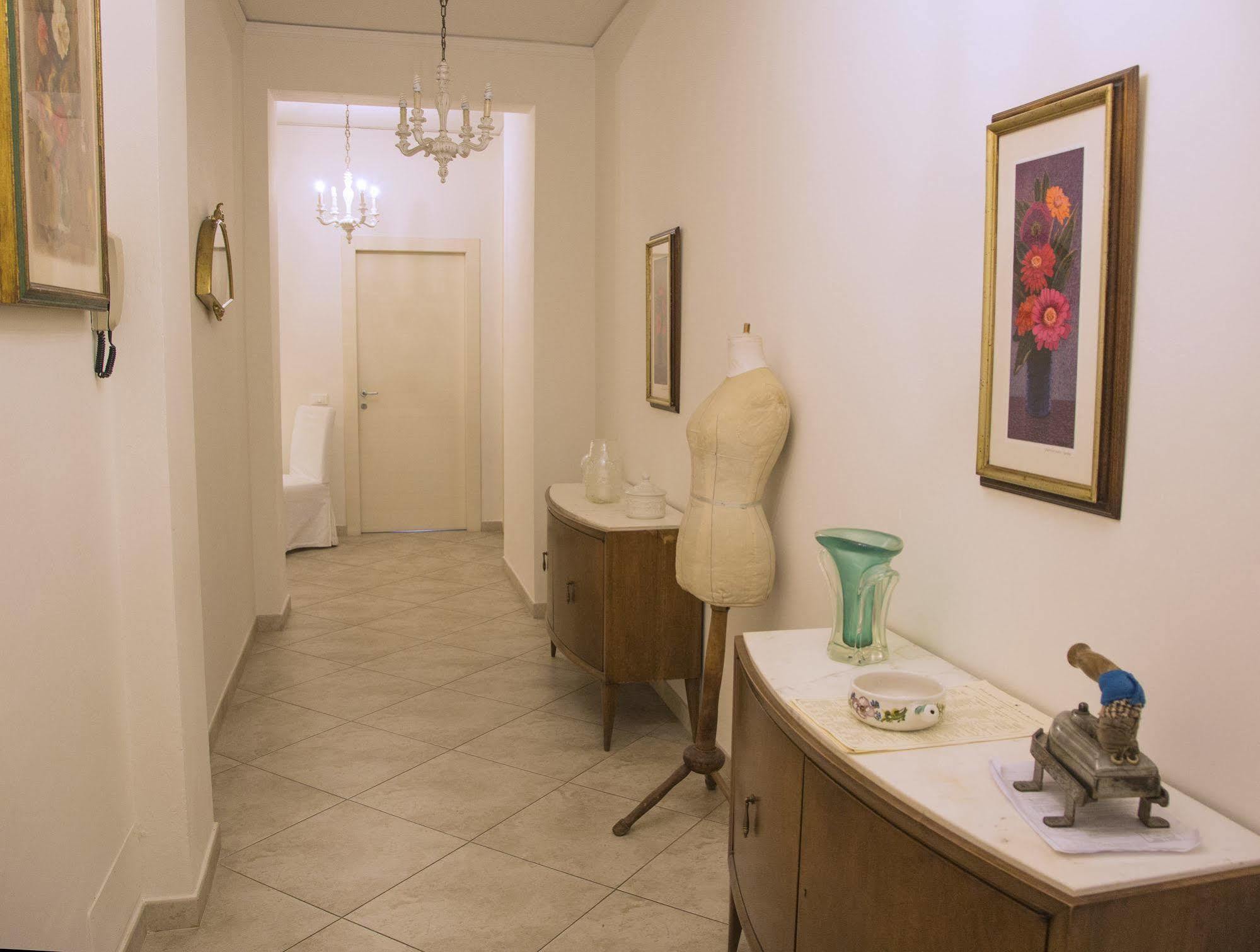 Sweet Home Cosseria Firenze Bagian luar foto