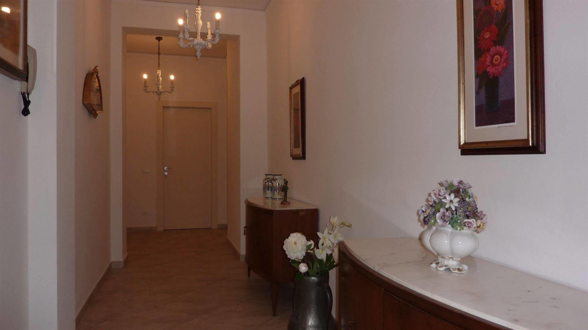 Sweet Home Cosseria Firenze Bagian luar foto